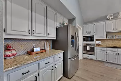 2100 Rheims Drive, Carrollton, TX 75006 - Photo 15