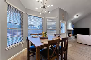 2100 Rheims Dr, Carrollton, TX 75006 - Photo 27