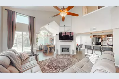 2049 Sienna Trail, Lewisville, TX 75067 - Photo 5