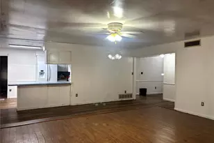 100 Yorkshire Dr, Princeton, TX 75407 - Photo 5