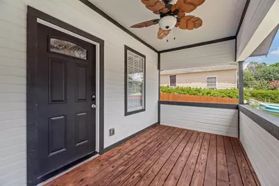 447 W Clarendon Drive, Dallas, TX 75208 - Photo 5