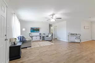 306 Kathy Ln, Granbury, TX 76049 - Photo 3