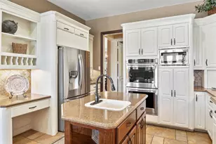 419 E Hickory Ridge Cir, Argyle, TX 76226 - Photo 7