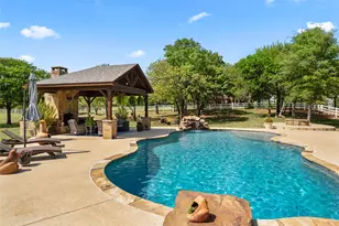 419 E Hickory Ridge Cir, Argyle, TX 76226 - Photo 35