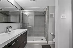 4777 Cedar Springs Rd, Dallas, TX 75219 - Photo 17