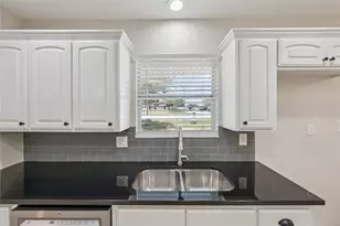 1006 Eagle Dr, Eddy, TX 76524 - Photo 5