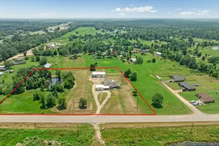 201 Fm 906 W, Powderly, TX 75473 - Photo 3