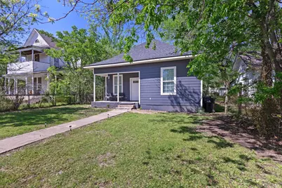 829 W Sears Street, Denison, TX 75020 - Photo 3