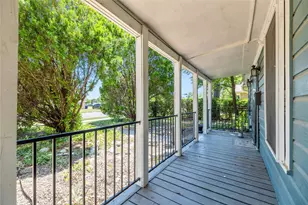 1811 4th St, Brownwood, TX 76801 - Photo 17