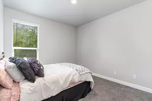 2607 Golden Bell Dr, Glenn Heights, TX 75154 - Photo 11