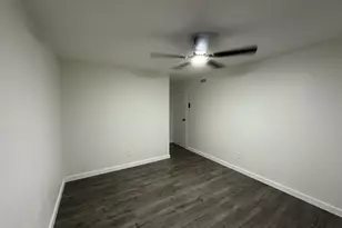 3913 Cambridge Dr, Garland, TX 75043 - Photo 9