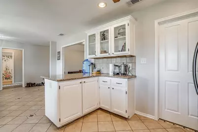 21111 Hill Terrace Drive, Whitney, TX 76692 - Photo 11