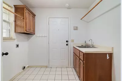 320 33rd Street SW, Paris, TX 75460 - Photo 31