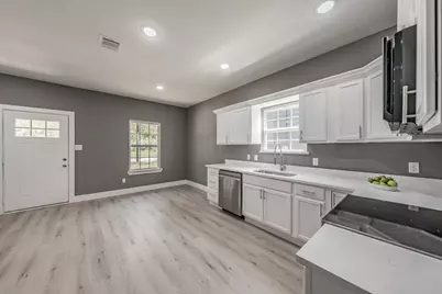 412 Matthew Street, Hillsboro, TX 76645 - Photo 11