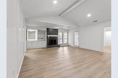 4028 Saint Christopher Lane, Dallas, TX 75287 - Photo 3