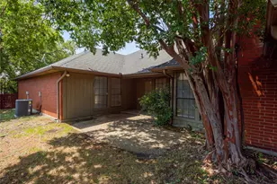 4028 St Christopher Ln, Dallas, TX 75287 - Photo 27