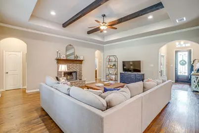 4005 Brookdale Road, Benbrook, TX 76116 - Photo 9