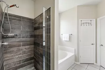 13521 Ponderosa Ranch Road, Fort Worth, TX 76262 - Photo 17