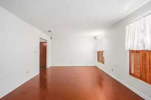 1813 Brook Hollow Dr, Fort Worth, TX 76114 - Photo 5