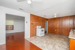 1813 Brook Hollow Dr, Fort Worth, TX 76114 - Photo 13