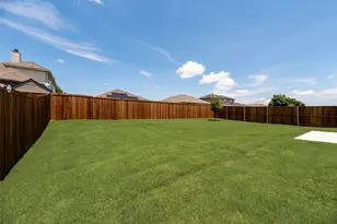 537 Marcus Ln, Crowley, TX 76036 - Photo 37