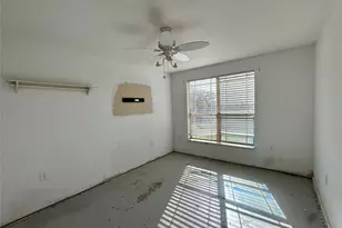 1345 Oak Hill Rd, Valley View, TX 76272 - Photo 11