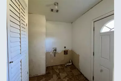 1345 Oak Hill Road, Valley View, TX 76272 - Photo 7