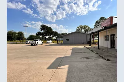 1137 S Highway 377, Pilot Point, TX 76258 - Photo 19