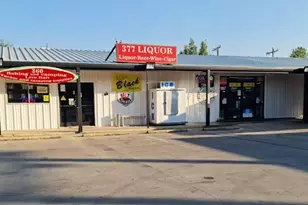 1137 S Hwy 377, Pilot Point, TX 76258 - Photo 1