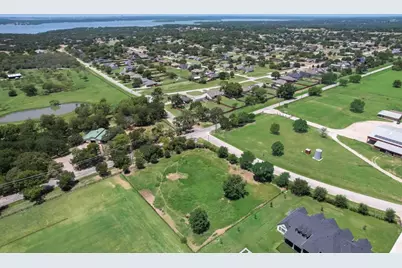 521 Martingale Trail, Oak Point, TX 75068 - Photo 11