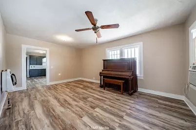 1726 Avenue J, Anson, TX 79501 - Photo 3