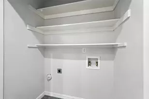 9803 Smokefeather Ln, Dallas, TX 75243 - Photo 25