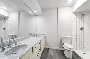 9803 Smokefeather Ln, Dallas, TX 75243 - Photo 23