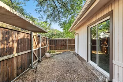 9803 Smokefeather Lane, Dallas, TX 75243 - Photo 39