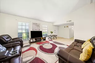 2121 Newbury Dr, Arlington, TX 76014 - Photo 3