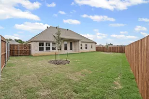 725 Jameson, Springtown, TX 76082 - Photo 31