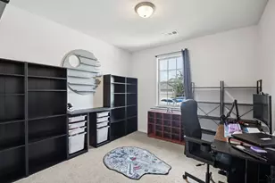 337 Emerald Creek Dr, Fort Worth, TX 76131 - Photo 3