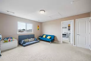 337 Emerald Creek Dr, Fort Worth, TX 76131 - Photo 7