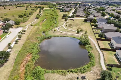 337 Emerald Creek Drive, Fort Worth, TX 76131 - Photo 33