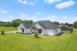 11 Nicklaus Dr, Sulphur Springs, TX 75482 - Photo 3