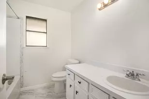 6819 W Cleburne Rd, Fort Worth, TX 76133 - Photo 17