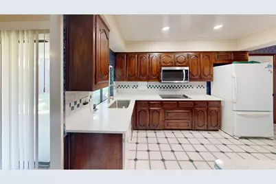 2212 Canyon Valley Trail, Plano, TX 75023 - Photo 9