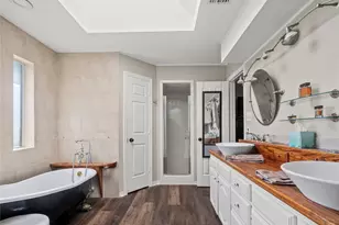 810 Waite Dr, Lewisville, TX 75077 - Photo 17