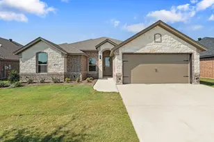 1418 Oleander Dr, Tolar, TX 76476 - Photo 3