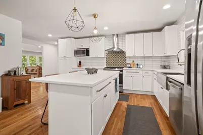 5900 Monterrey Drive, Fort Worth, TX 76112 - Photo 7