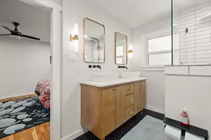 5900 Monterrey Dr, Fort Worth, TX 76112 - Photo 11