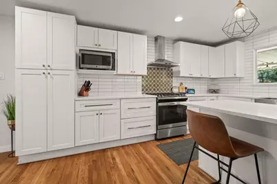 5900 Monterrey Drive, Fort Worth, TX 76112 - Photo 15