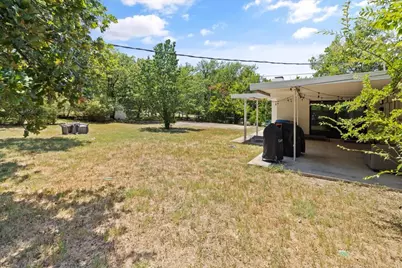 5900 Monterrey Drive, Fort Worth, TX 76112 - Photo 27