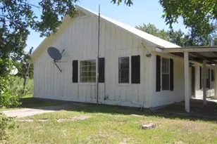 473 County Rd 4324, Whitewright, TX 75491 - Photo 17