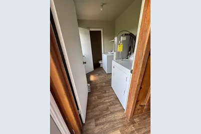 2800 Jerry Mashek Drive, West, TX 76691 - Photo 11